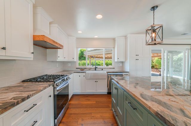 22125 Ranchito Drive, Salinas, CA 93908