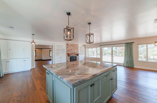 22125 Ranchito Drive, Salinas, CA 93908