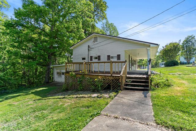 215 South Hickory Circle, Greeneville, TN 37743