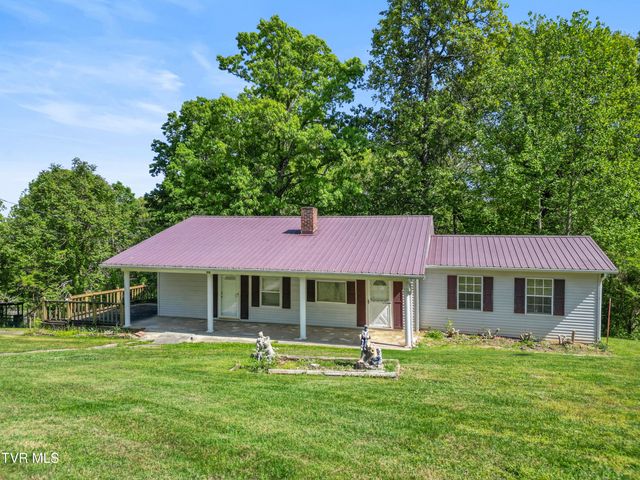 215 South Hickory Circle, Greeneville, TN 37743