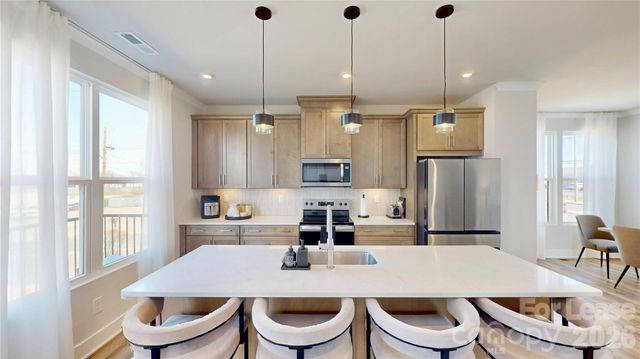 3606 S Tryon Street, Charlotte, NC 28217