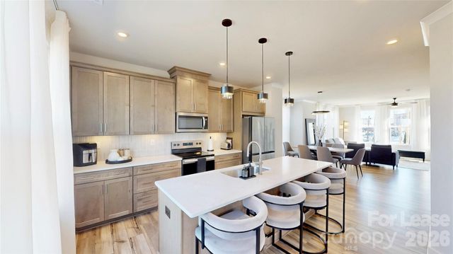 3606 S Tryon Street, Charlotte, NC 28217