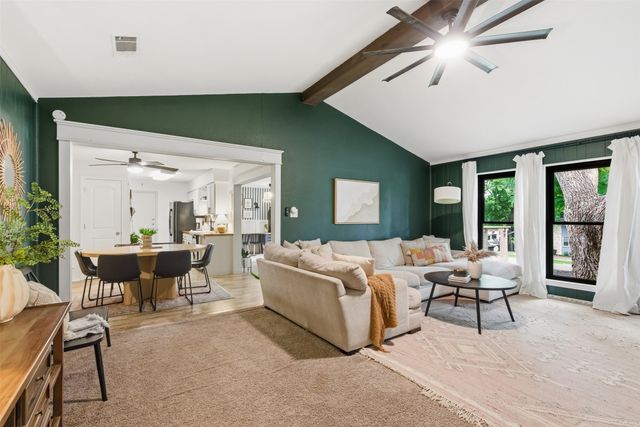 513 Pecan Lane, Rowlett, TX 75089