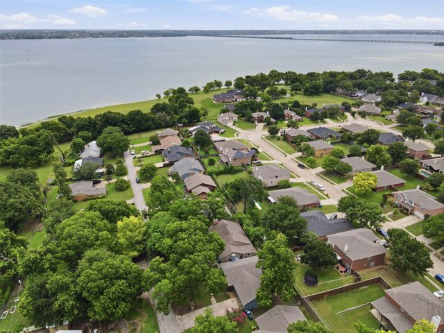 513 Pecan Lane, Rowlett, TX 75089