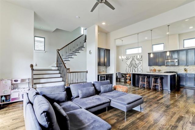 4106 Marina Street, Houston, TX 77007