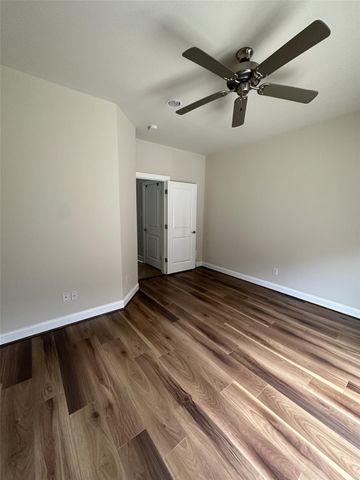 4106 Marina Street, Houston, TX 77007