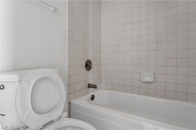 2221 North Jones Boulevard 3, Las Vegas, NV 89108