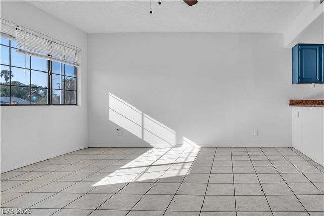 2221 North Jones Boulevard 3, Las Vegas, NV 89108