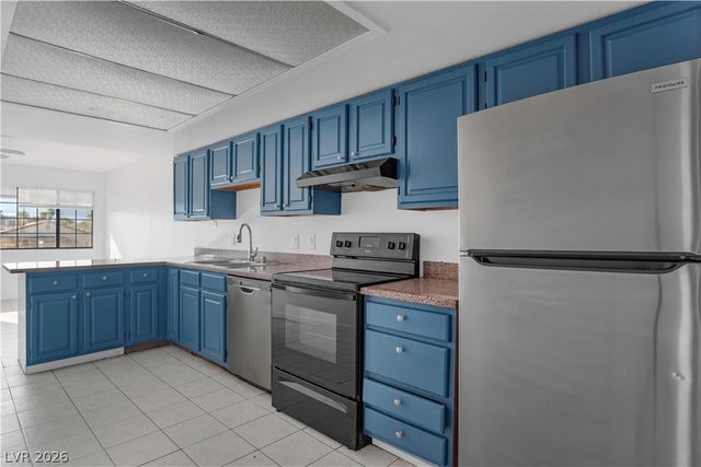 2221 North Jones Boulevard 3, Las Vegas, NV 89108