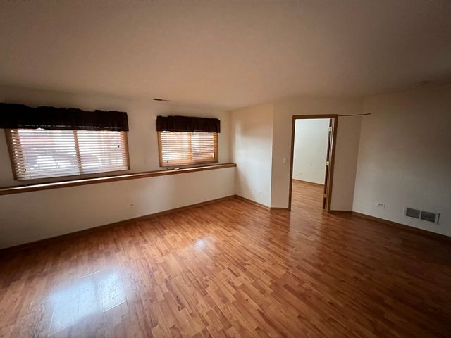 8256 W Chestnut Court, Frankfort, IL 60423