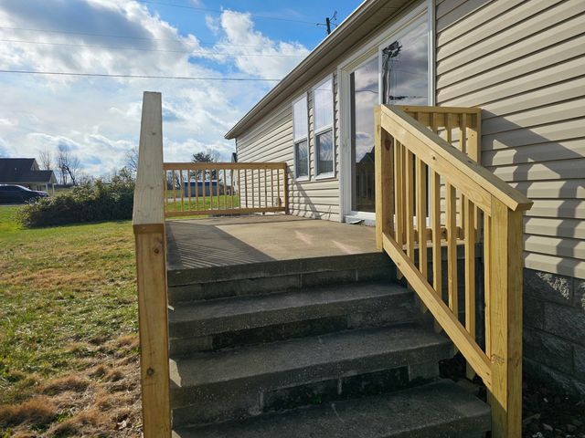 420 Bluebank Road, Morehead, KY 40351