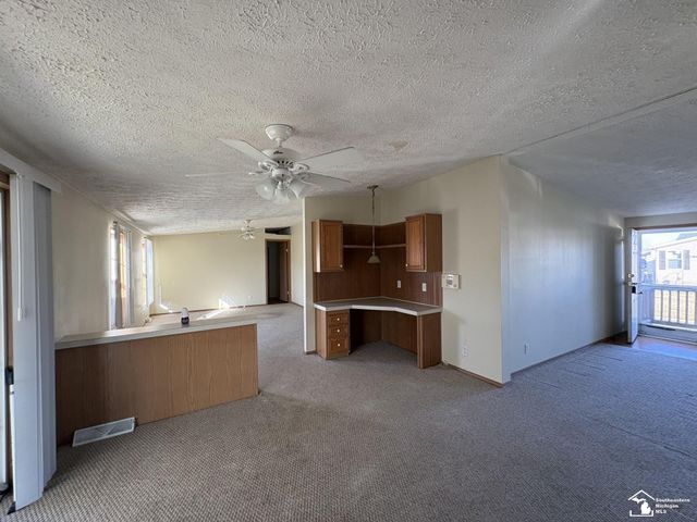 13565 Pear Street, Carleton, MI 48117