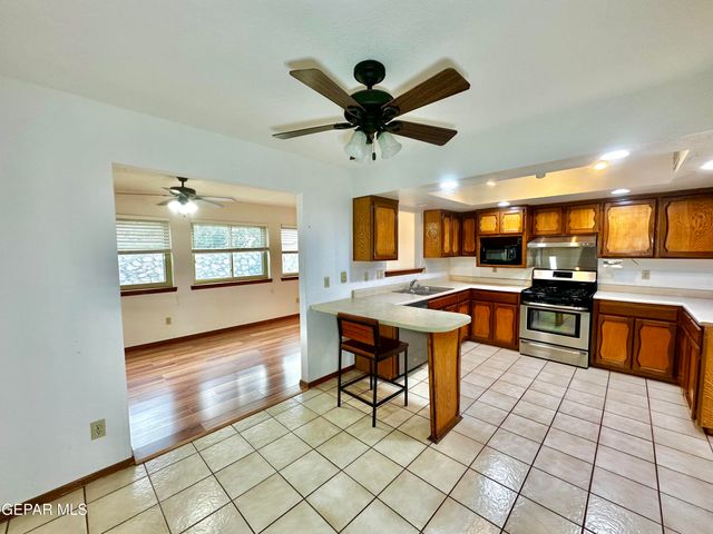 4540 Croton Circle, El Paso, TX 79924