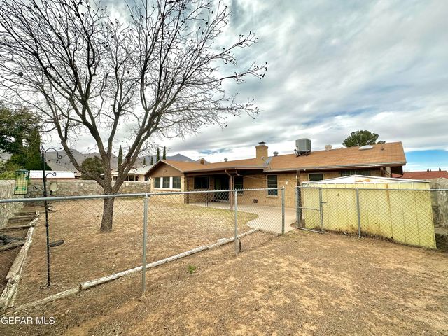 4540 Croton Circle, El Paso, TX 79924