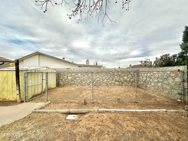 4540 Croton Circle, El Paso, TX 79924