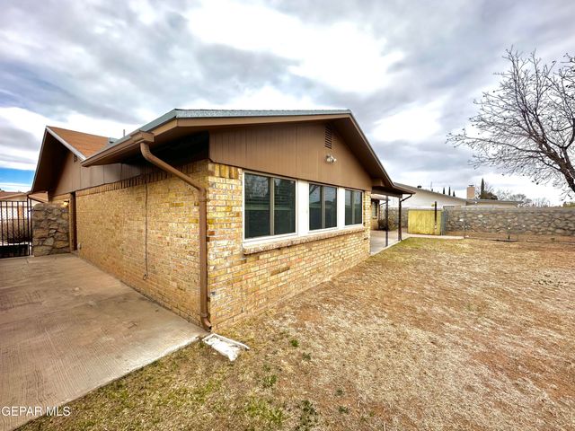 4540 Croton Circle, El Paso, TX 79924