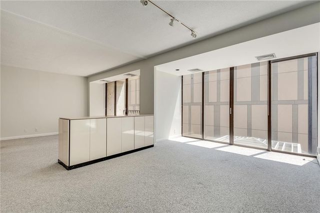 147 15th Street NE 5A, Atlanta, GA 30309