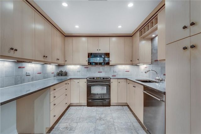 147 15th Street NE 5A, Atlanta, GA 30309