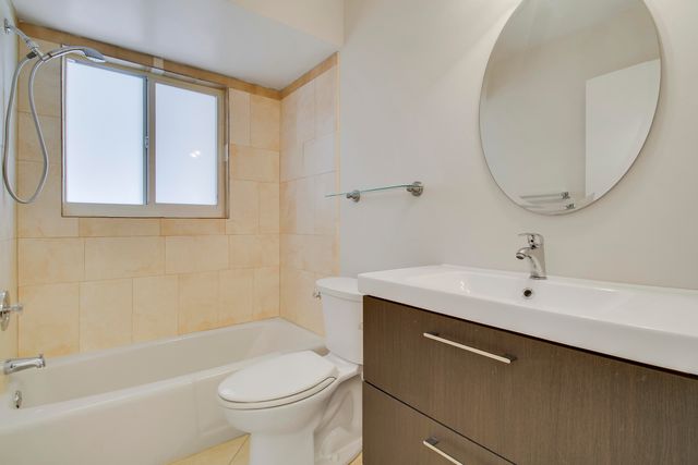442 FRENCH ROYALE Circle, Atlantis, FL 33462