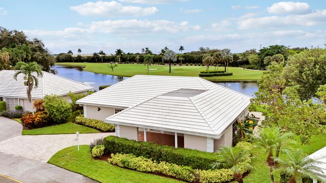 442 FRENCH ROYALE Circle, Atlantis, FL 33462