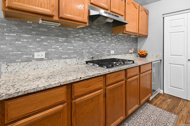 713 Lake Forest Rd., Pipe Creek, TX 78063