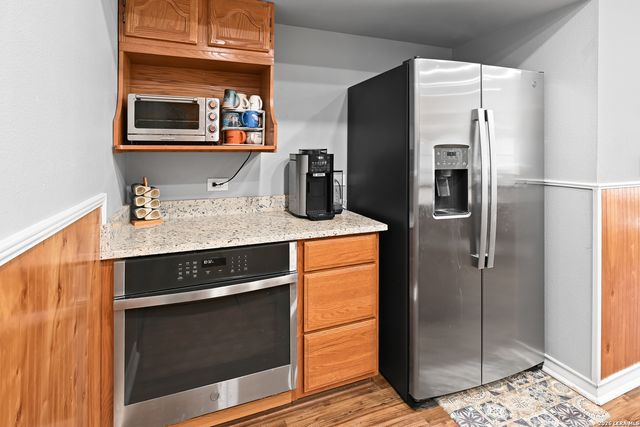 713 Lake Forest Rd., Pipe Creek, TX 78063