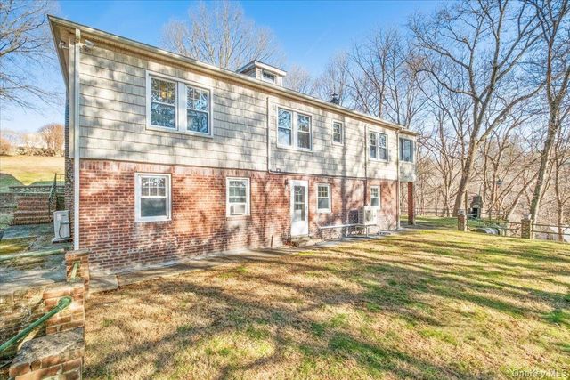 9 Crescent Hill Drive, Cortlandt Manor, NY 10567