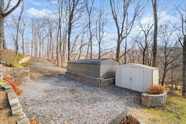 9 Crescent Hill Drive, Cortlandt Manor, NY 10567