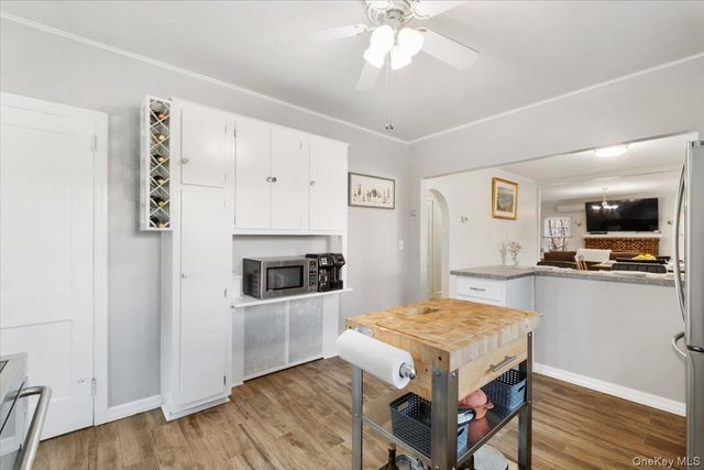 9 Crescent Hill Drive, Cortlandt Manor, NY 10567