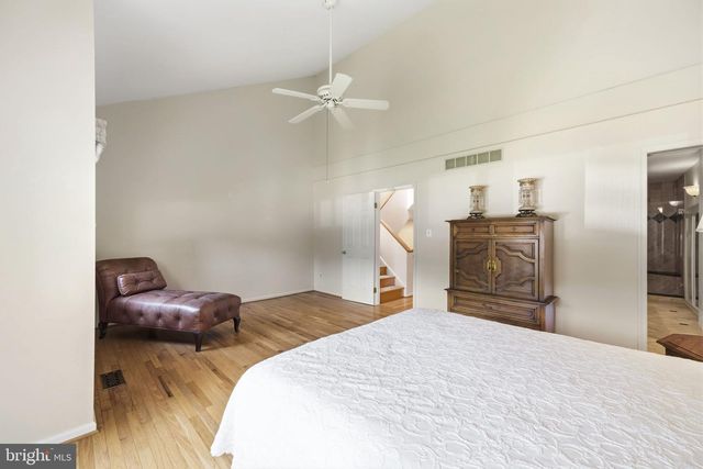 502 WILLIAMSON CIR, Media, PA 19063