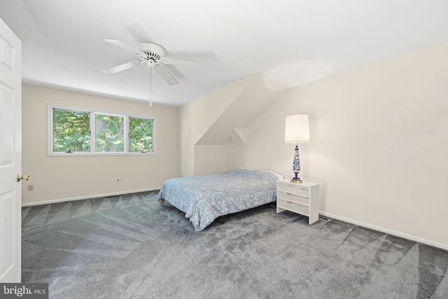 502 WILLIAMSON CIR, Media, PA 19063
