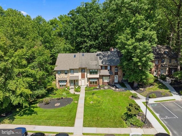 502 WILLIAMSON CIR, Media, PA 19063