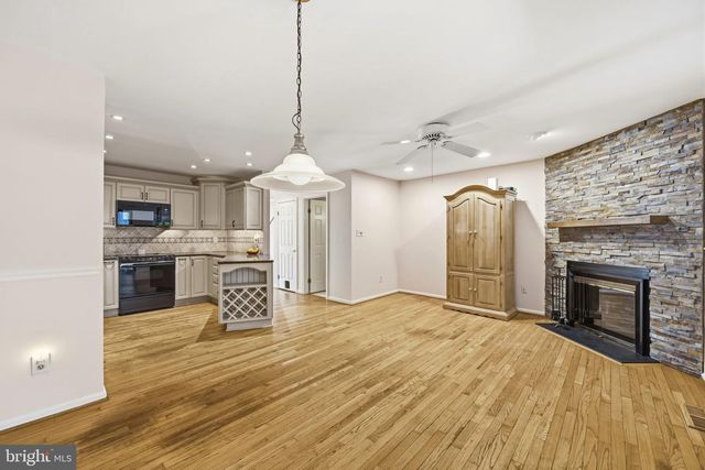 502 WILLIAMSON CIR, Media, PA 19063