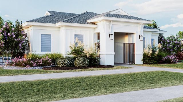 212 SE Woodbark St, Port St. Lucie, FL 34984
