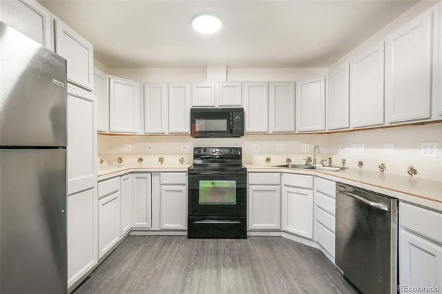 2218 E St Vrain Street, Colorado Springs, CO 80909