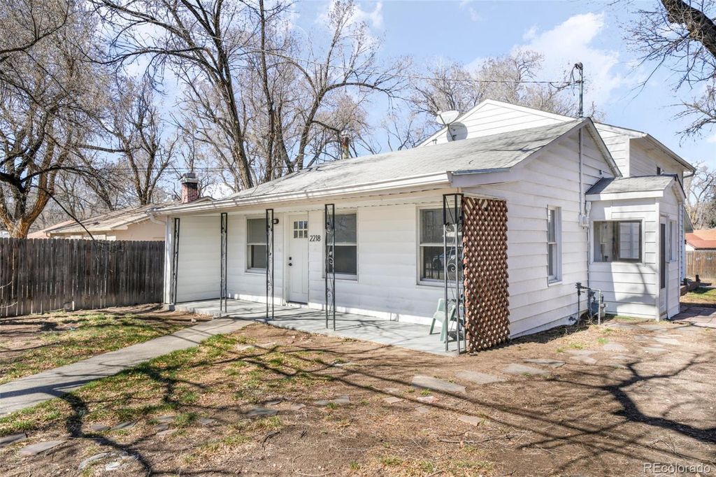 2218 E St Vrain Street, Colorado Springs, CO 80909