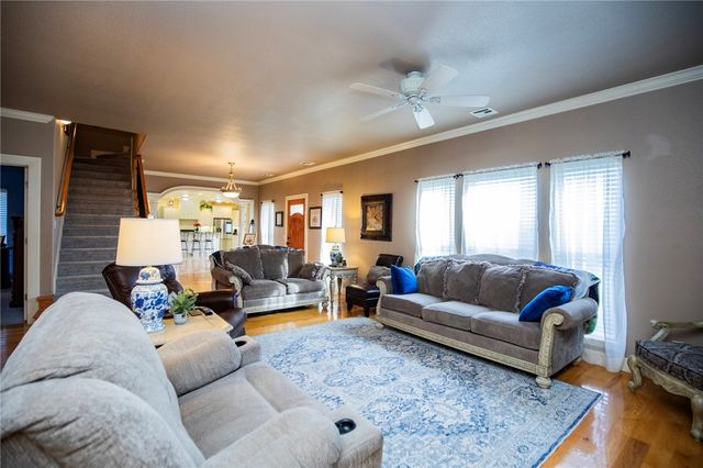 815 James Place, West Fork, AR 72774