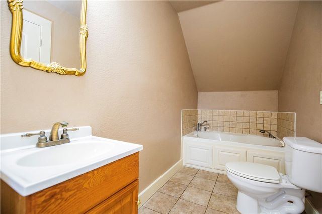 815 James Place, West Fork, AR 72774