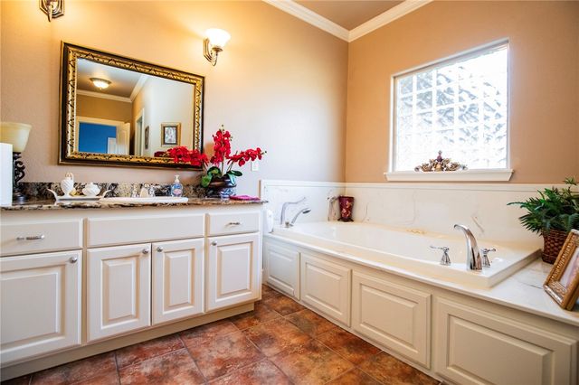 815 James Place, West Fork, AR 72774