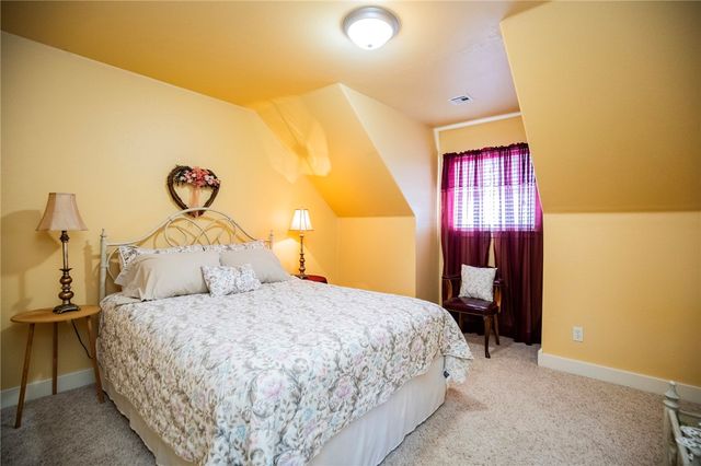 815 James Place, West Fork, AR 72774