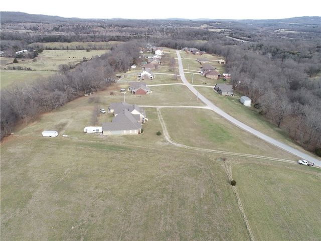 815 James Place, West Fork, AR 72774