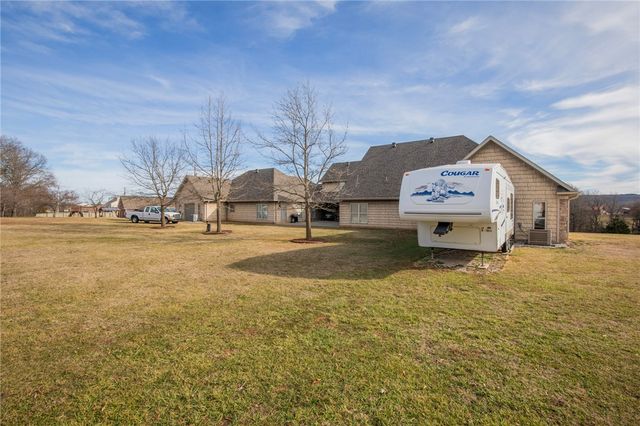 815 James Place, West Fork, AR 72774