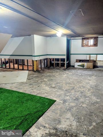 1215 N FRANKLIN ST, Pottstown, PA 19464