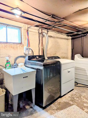 1215 N FRANKLIN ST, Pottstown, PA 19464