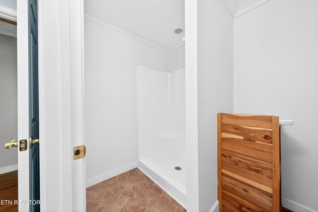 1161 Charlie Doss Rd, Jamestown, TN 38556