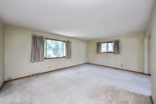 1251 Trillium Court, Batavia, IL 60510
