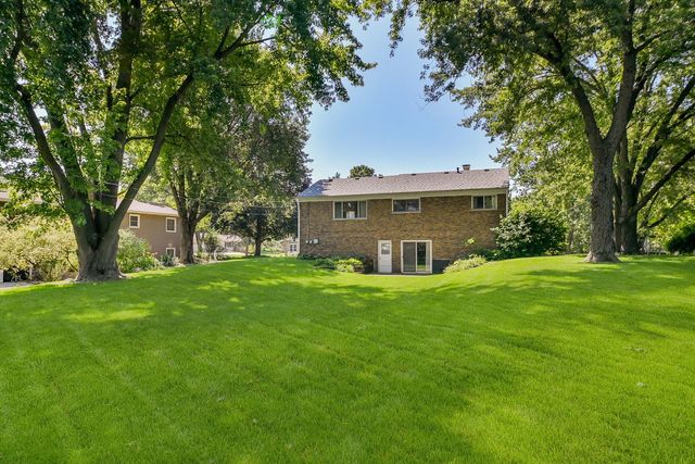 1251 Trillium Court, Batavia, IL 60510