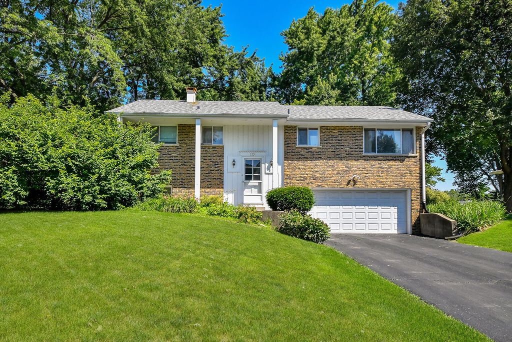 1251 Trillium Court, Batavia, IL 60510