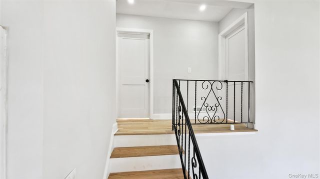 162 State Street, Westbury, NY 11590