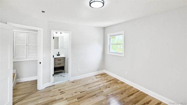 162 State Street, Westbury, NY 11590